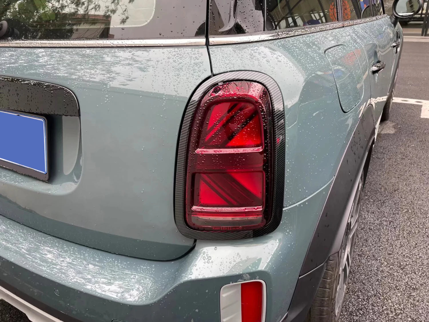Mini Countryman Tail Light Cover (F60)