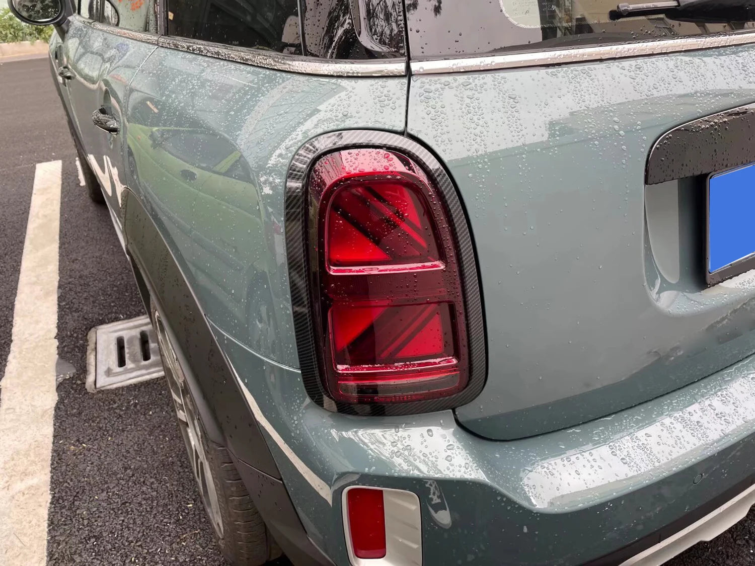 Mini Countryman Tail Light Cover (F60)
